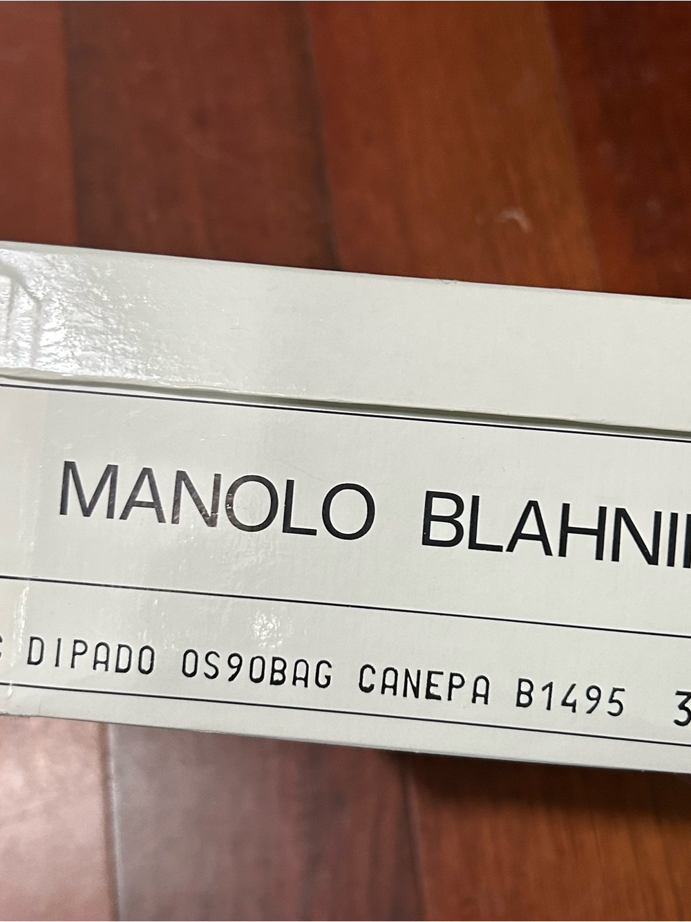 Manolo Blahnik D’Orsay Pump - Picture 3 of 12